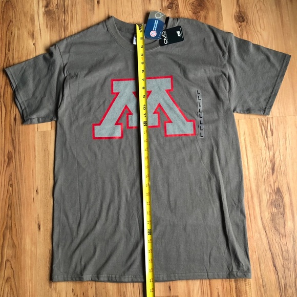 NEW Old Varsity Minnesota Tee Shirt Golden Gophers College Logo Large Gray Men’s - Picture 5 of 12